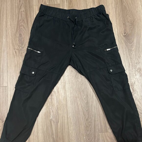 Black Banana Republic Capris - Picture 1 of 6